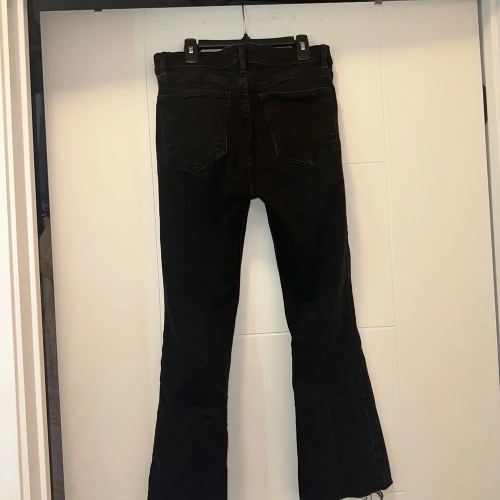 Zara High Rize Jeans - Picture 2 of 5